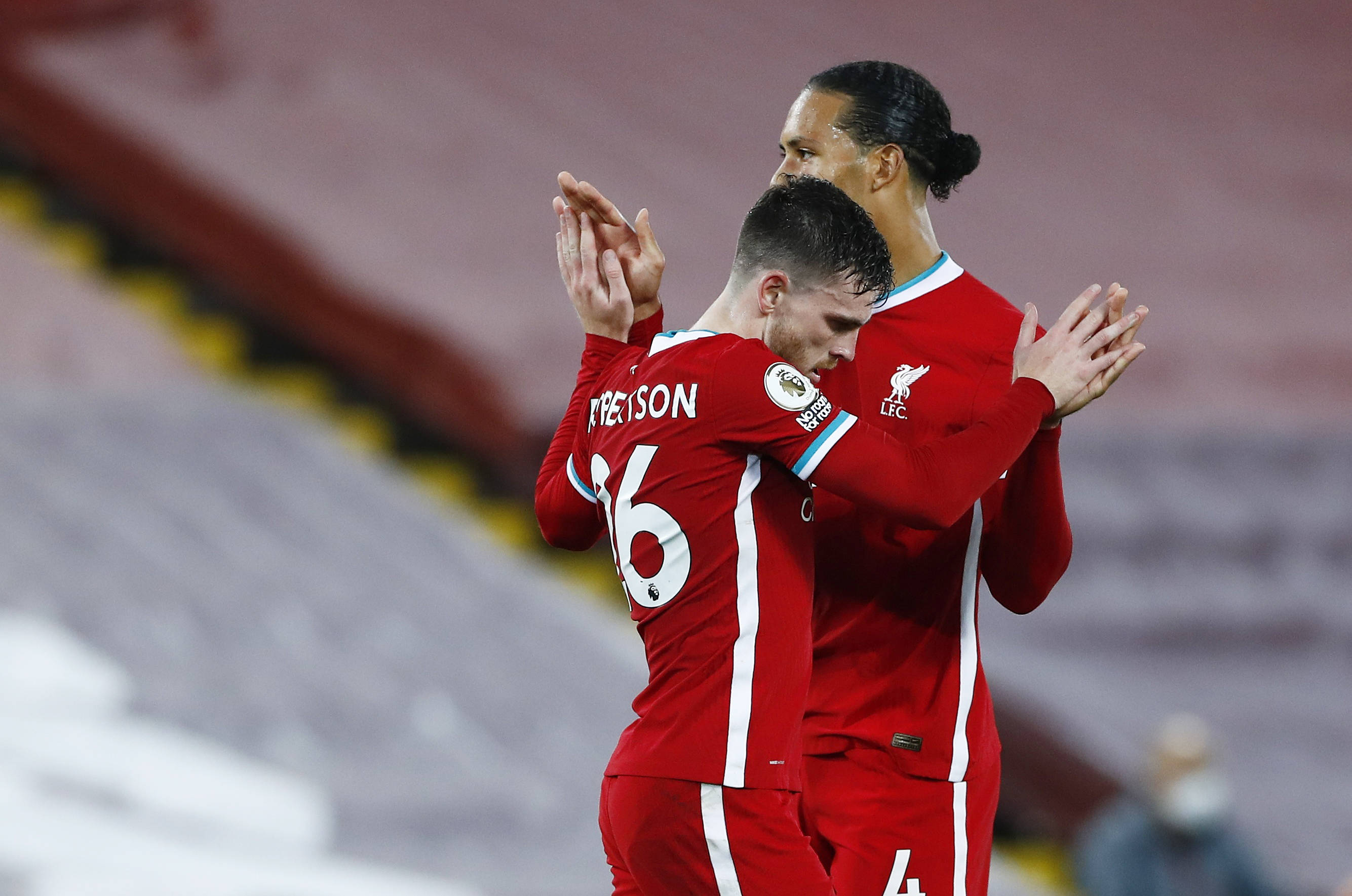 现出了他们 现出了他们